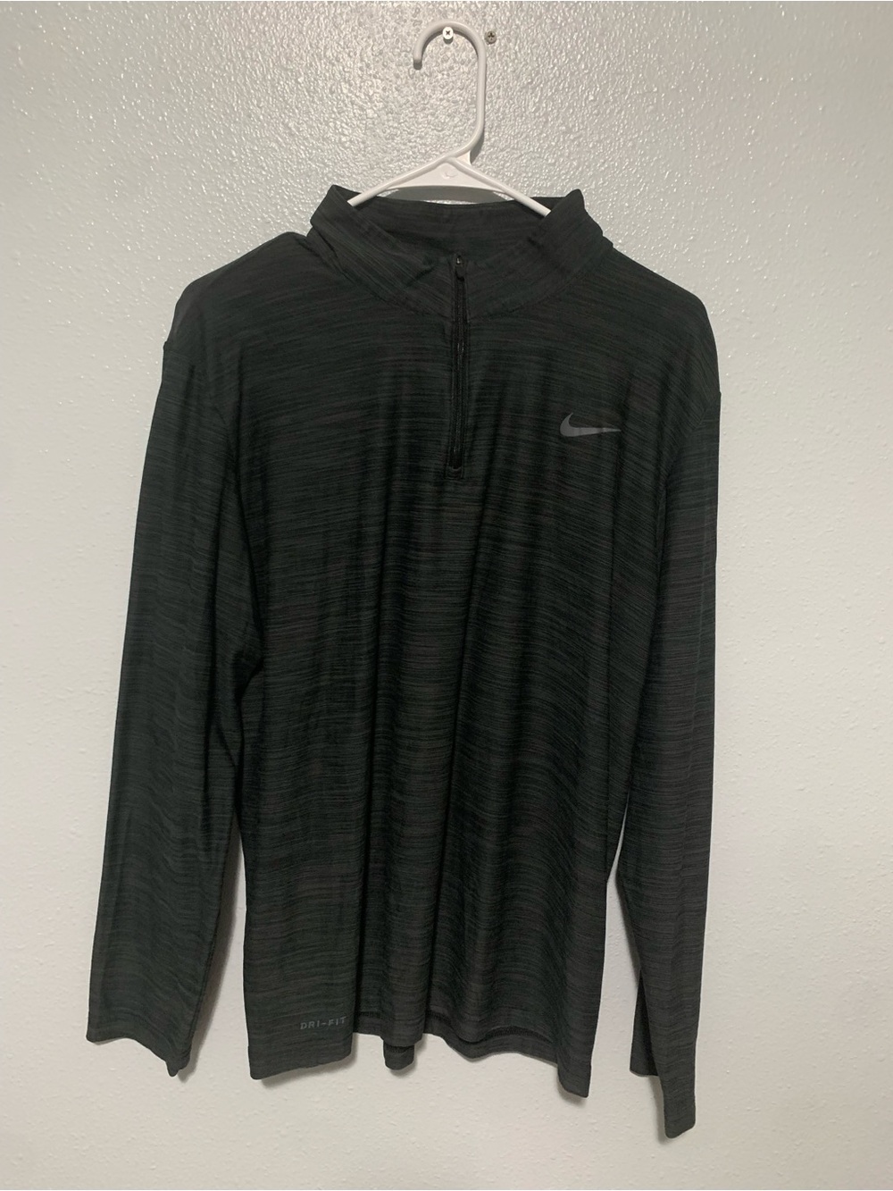 Nike Black Heathered Long Sleeve Quarter-Zip Pullover